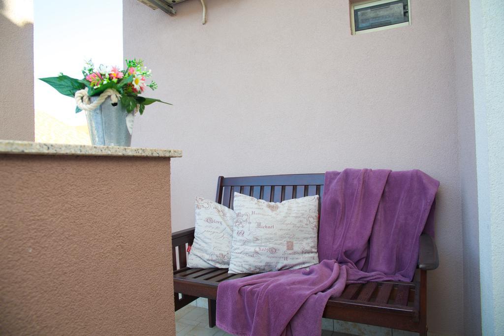 Antonija Apartments With Pool Biograd Na Moru Ngoại thất bức ảnh